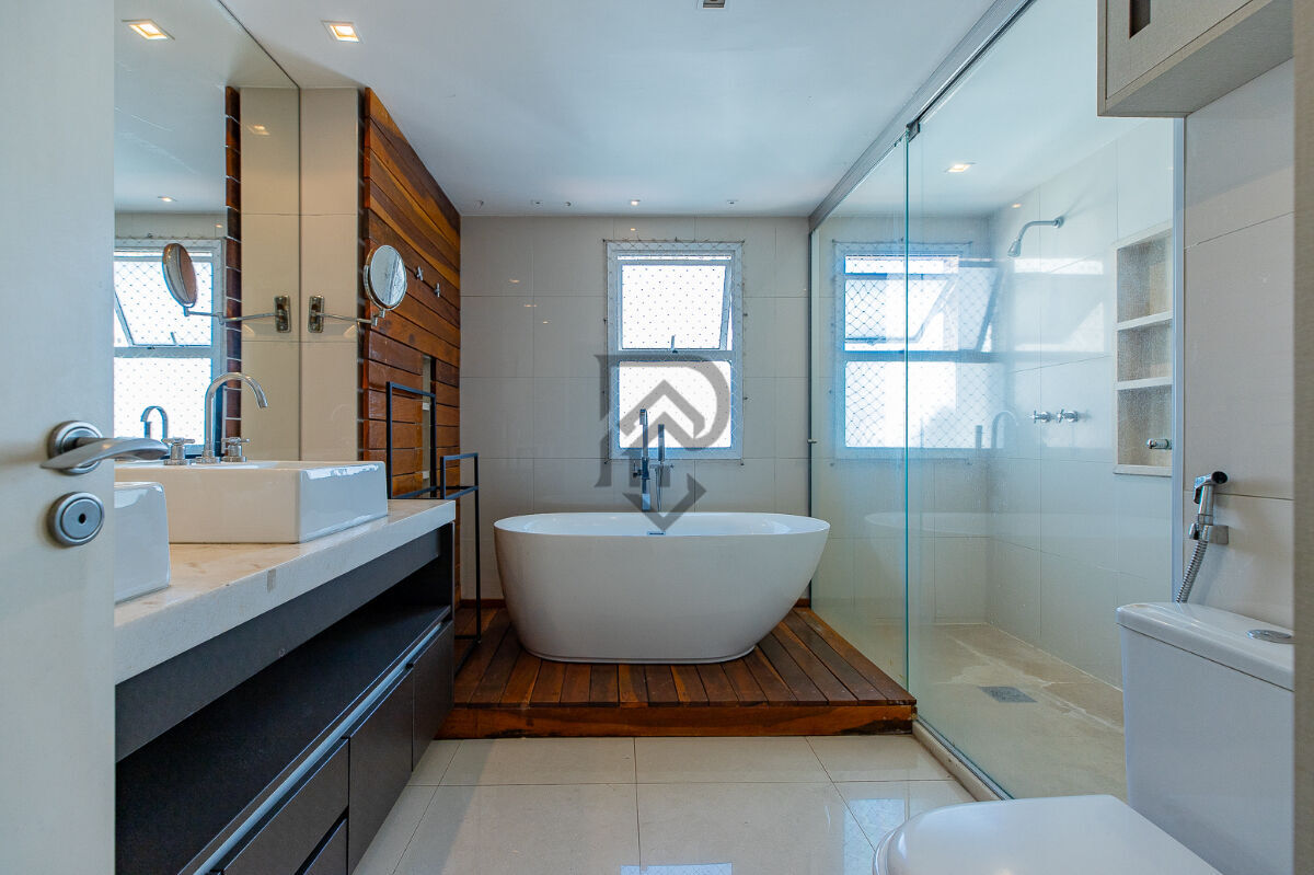 Apartamento à venda com 3 quartos, 194m² - Foto 47