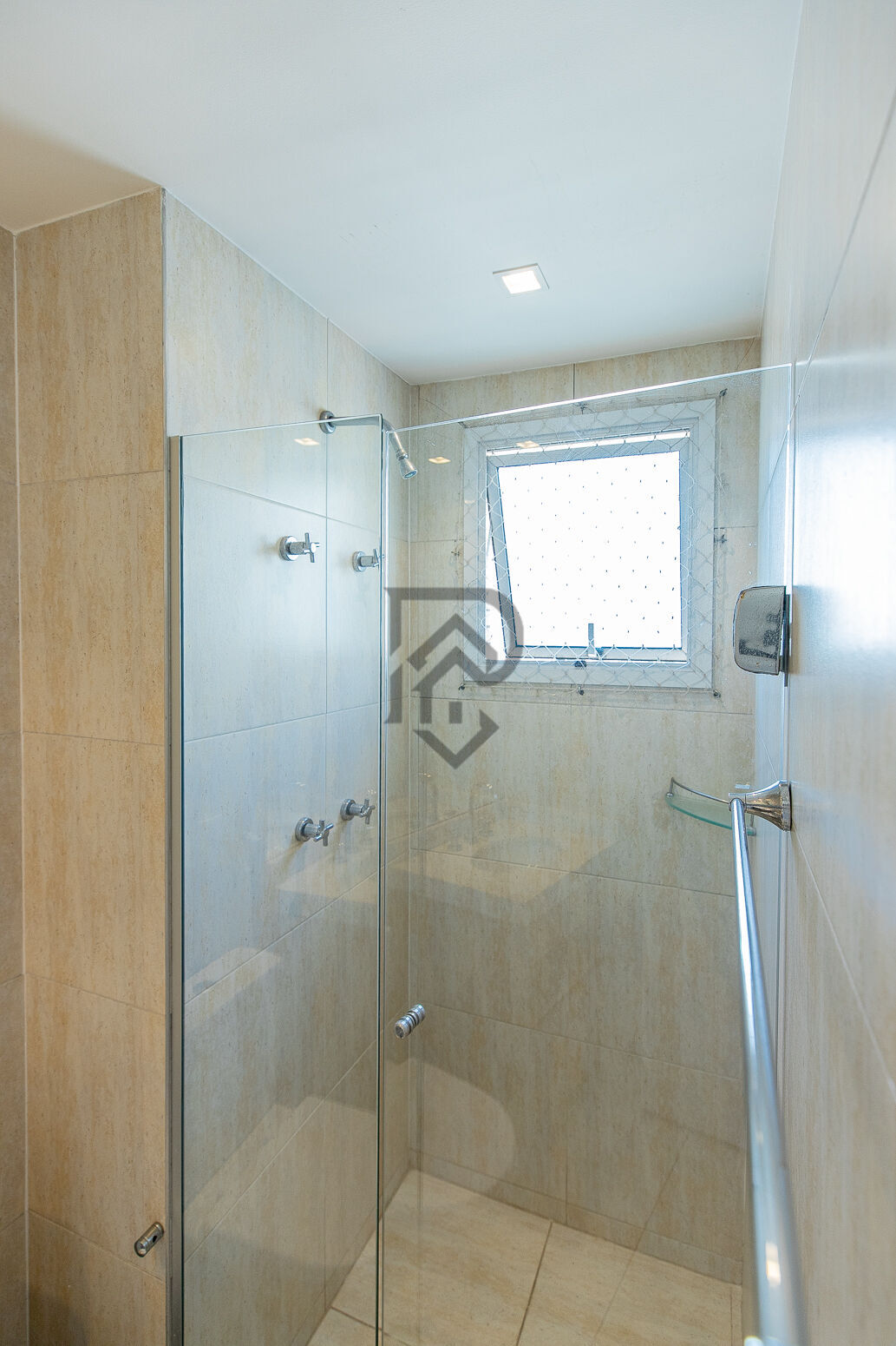 Apartamento à venda com 3 quartos, 194m² - Foto 41