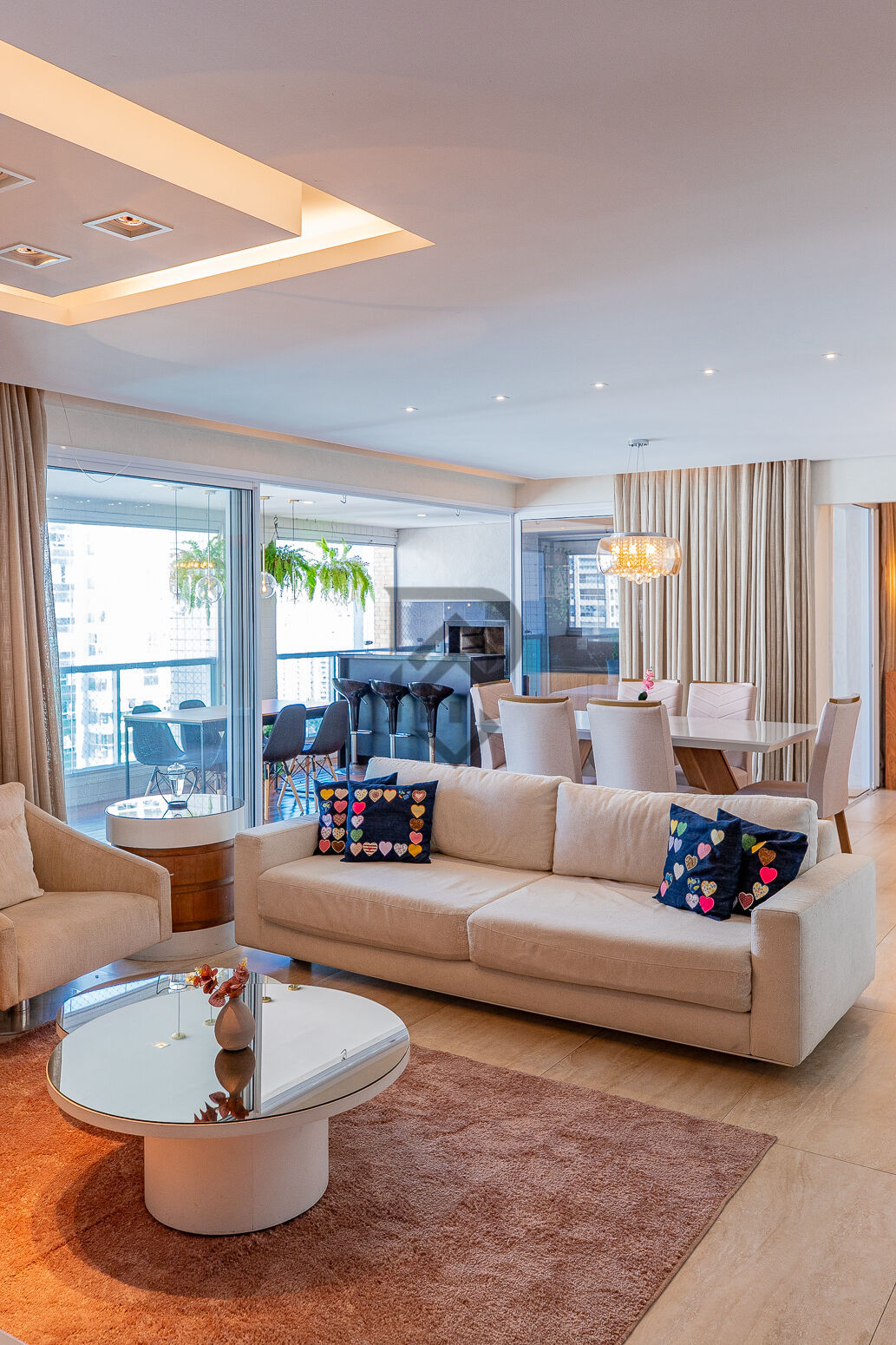 Apartamento à venda com 3 quartos, 194m² - Foto 29