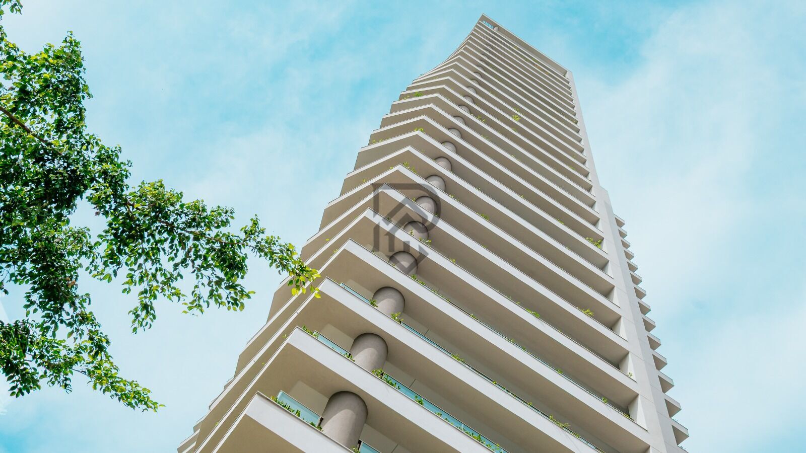 Apartamento, 3 quartos, 150 m² - Foto 1