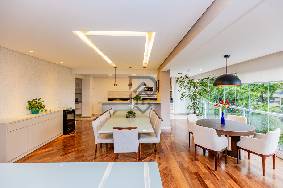 Apartamento, 3 quartos, 242 m² - Foto 6