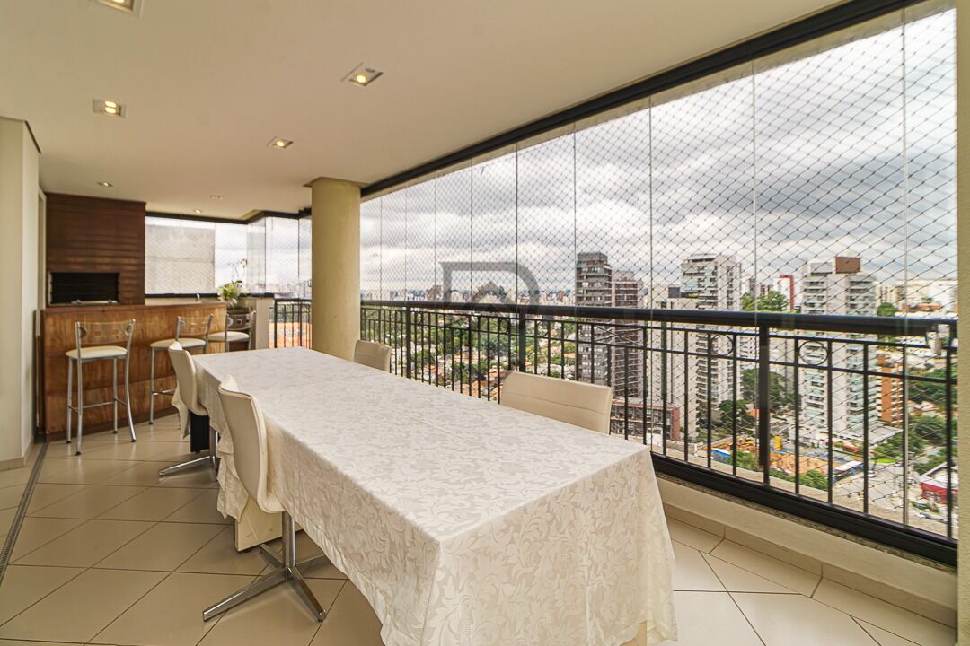 Apartamento, 4 quartos, 214 m² - Foto 1