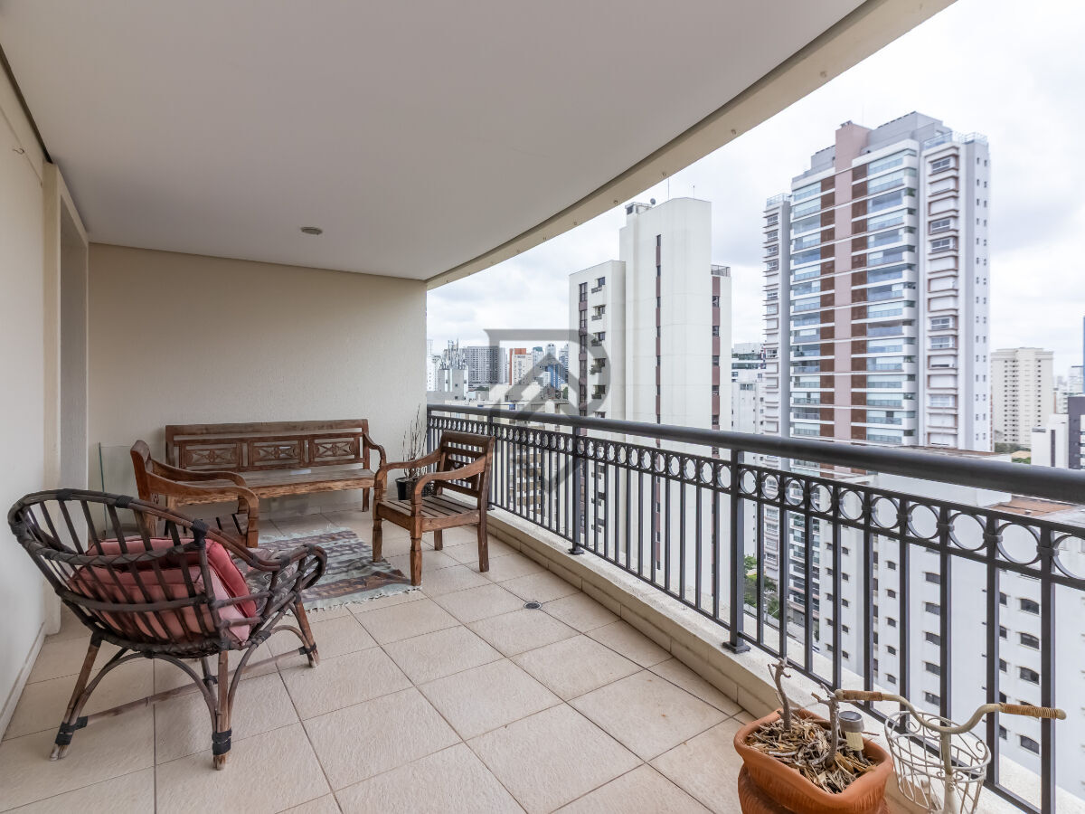 Apartamento, 3 quartos, 171 m² - Foto 2