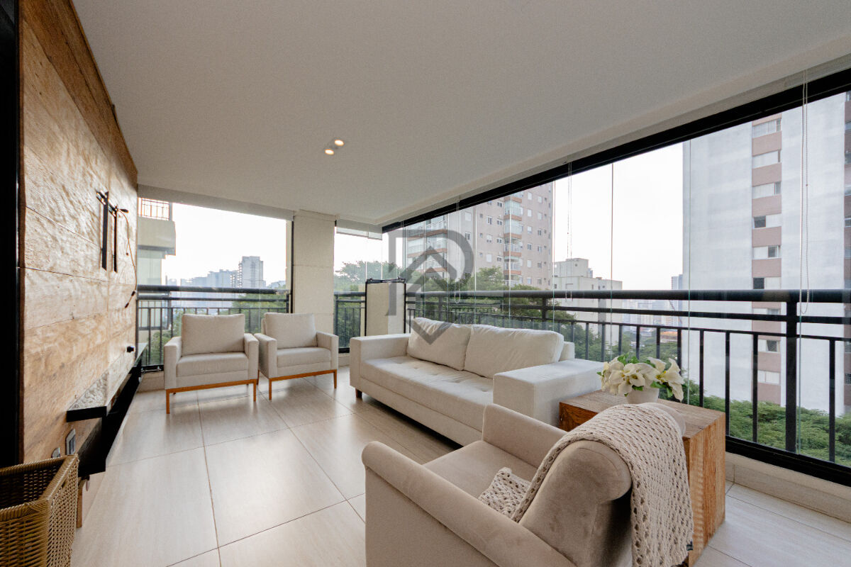 Apartamento, 3 quartos, 208 m² - Foto 1