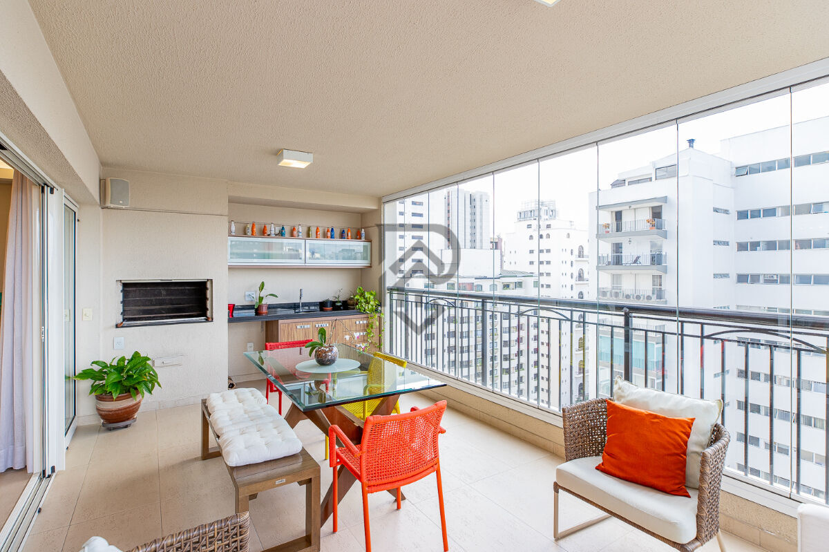 Apartamento, 3 quartos, 210 m² - Foto 2