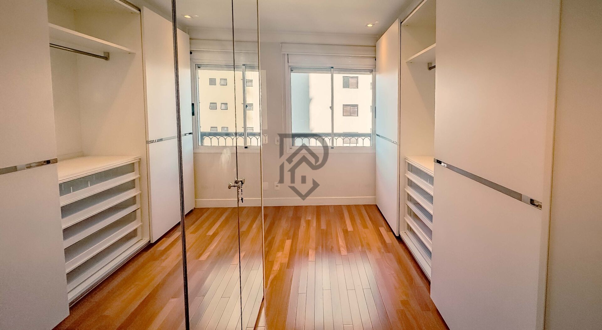 Apartamento, 4 quartos, 250 m² - Foto 37
