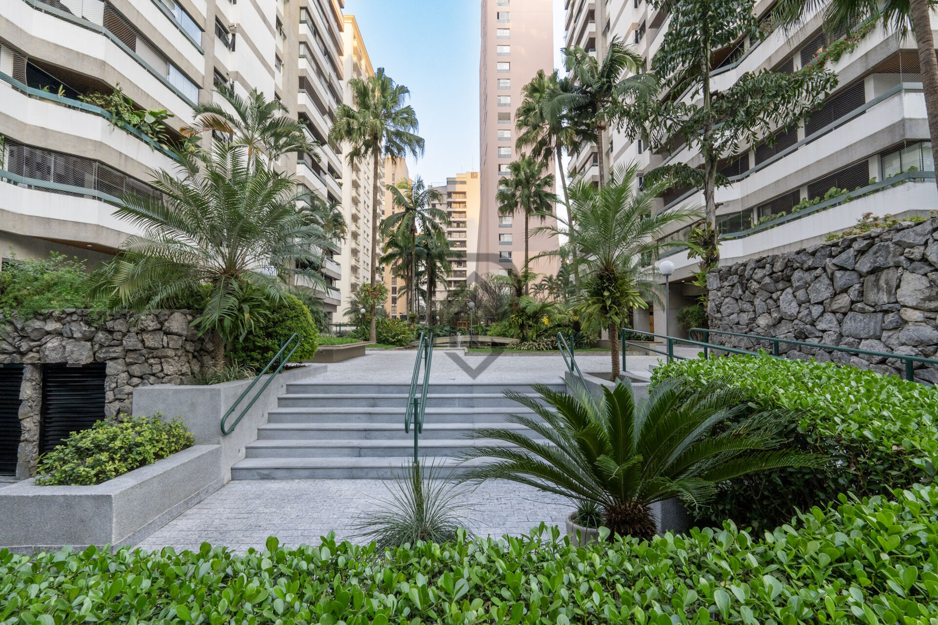 Apartamento, 4 quartos, 158 m² - Foto 1