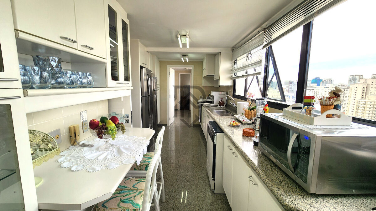 Apartamento, 4 quartos, 198 m² - Foto 3