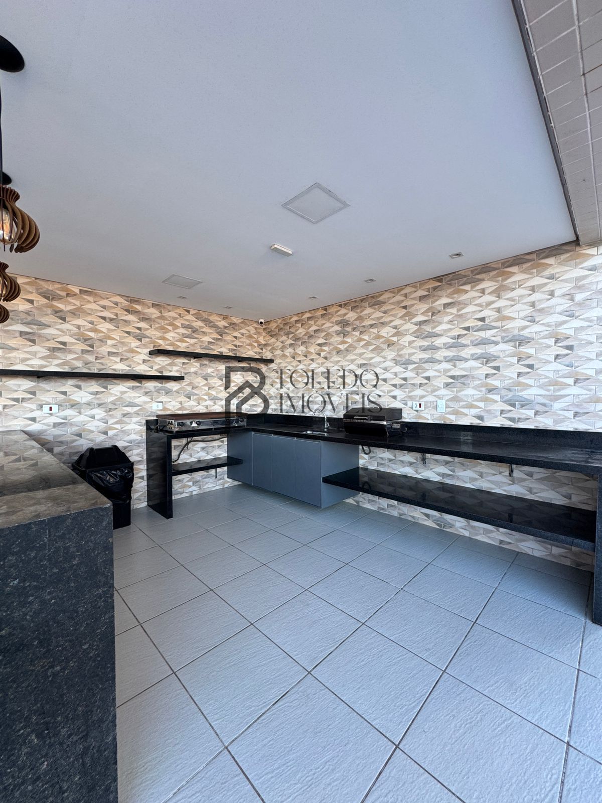 Apartamento à venda com 2 quartos, 75m² - Foto 34