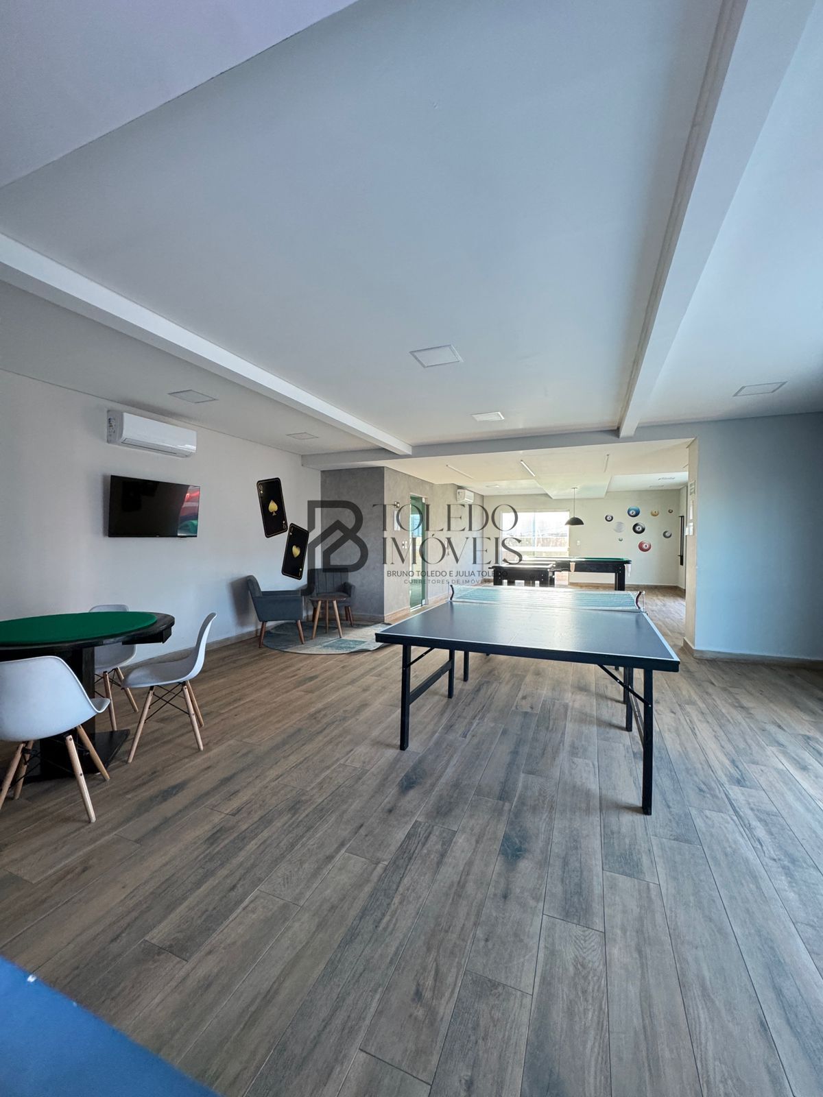Apartamento à venda com 2 quartos, 75m² - Foto 25