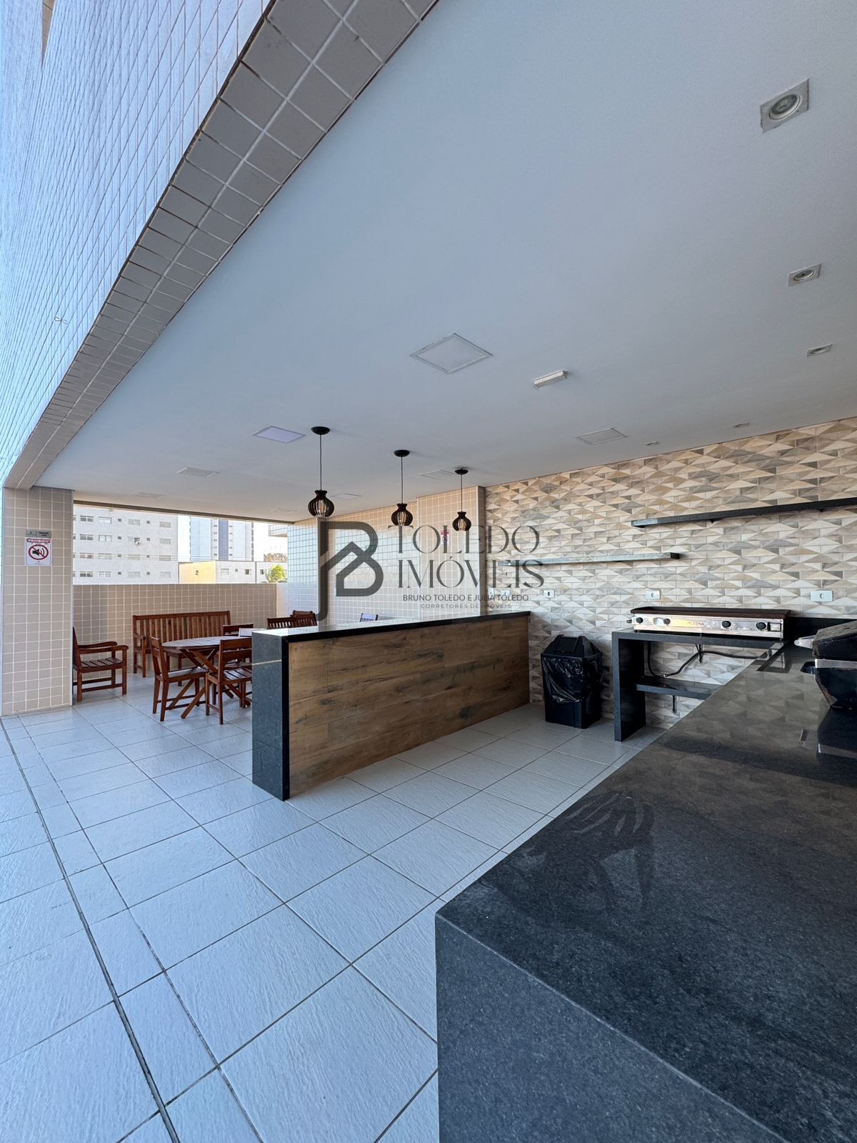 Apartamento à venda com 2 quartos, 75m² - Foto 37