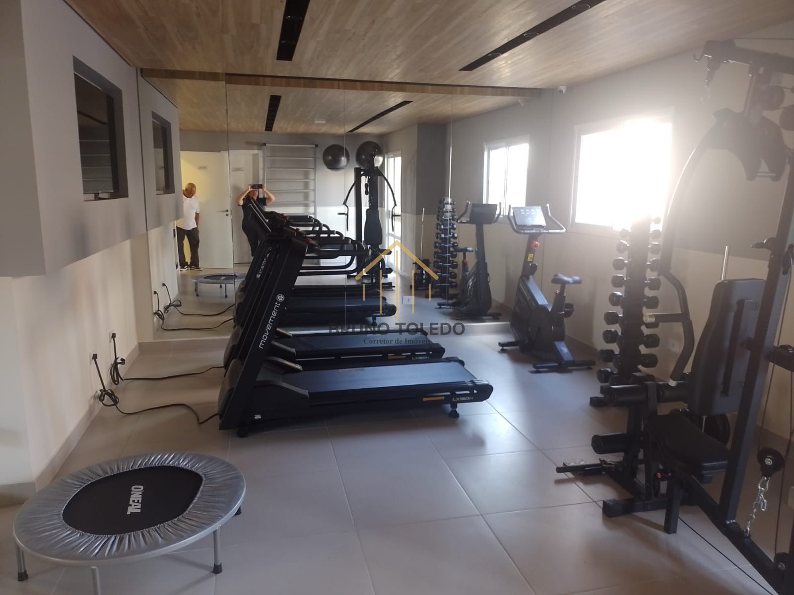 Apartamento à venda com 2 quartos, 64m² - Foto 16