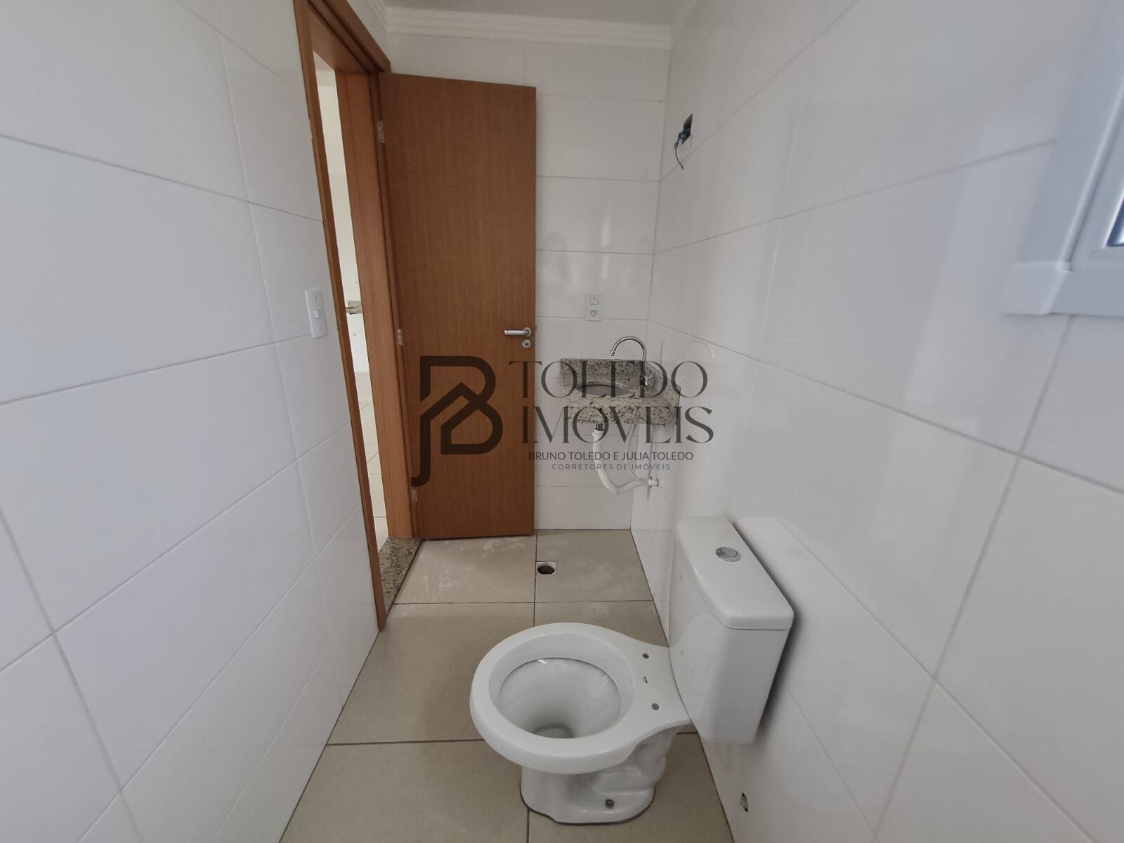 Apartamento para alugar com 2 quartos, 69m² - Foto 13