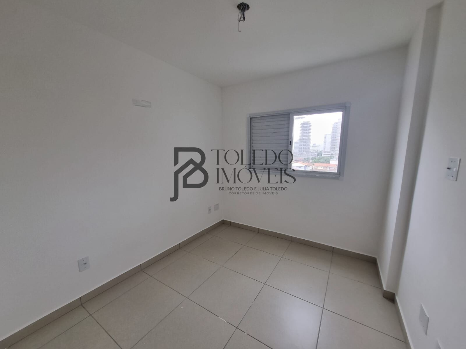 Apartamento para alugar com 2 quartos, 69m² - Foto 10