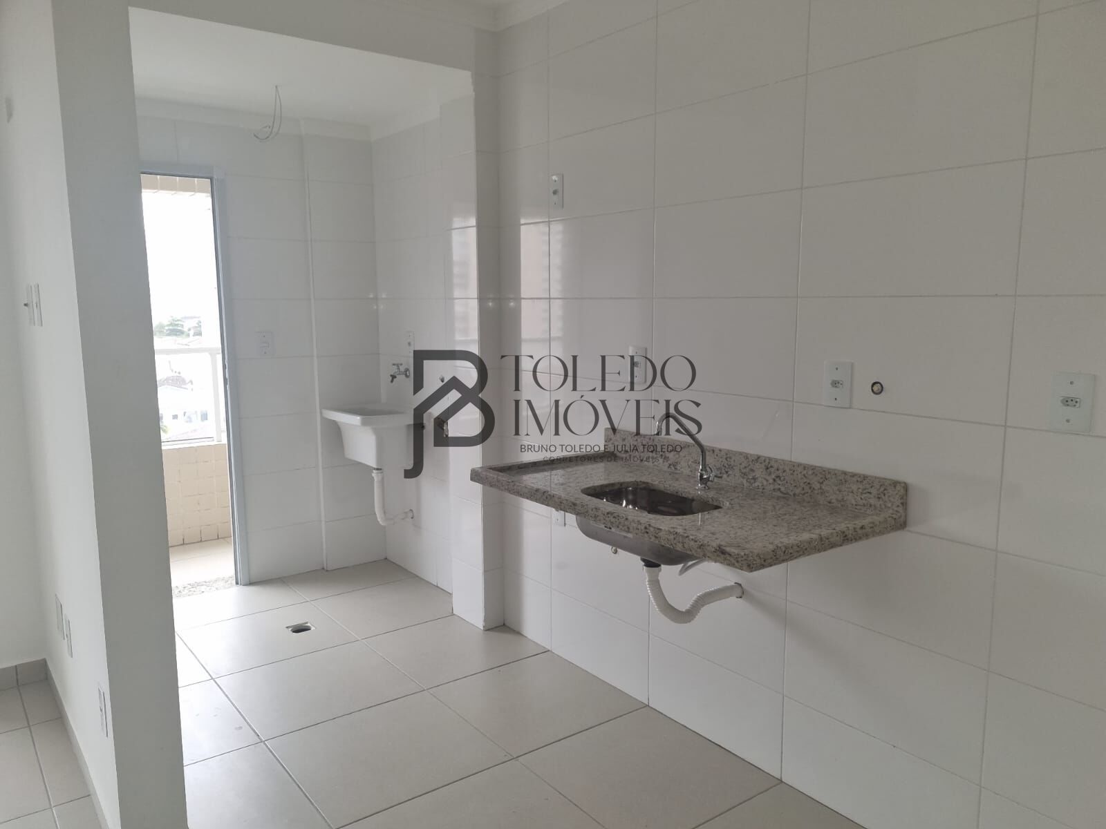 Apartamento para alugar com 2 quartos, 69m² - Foto 6