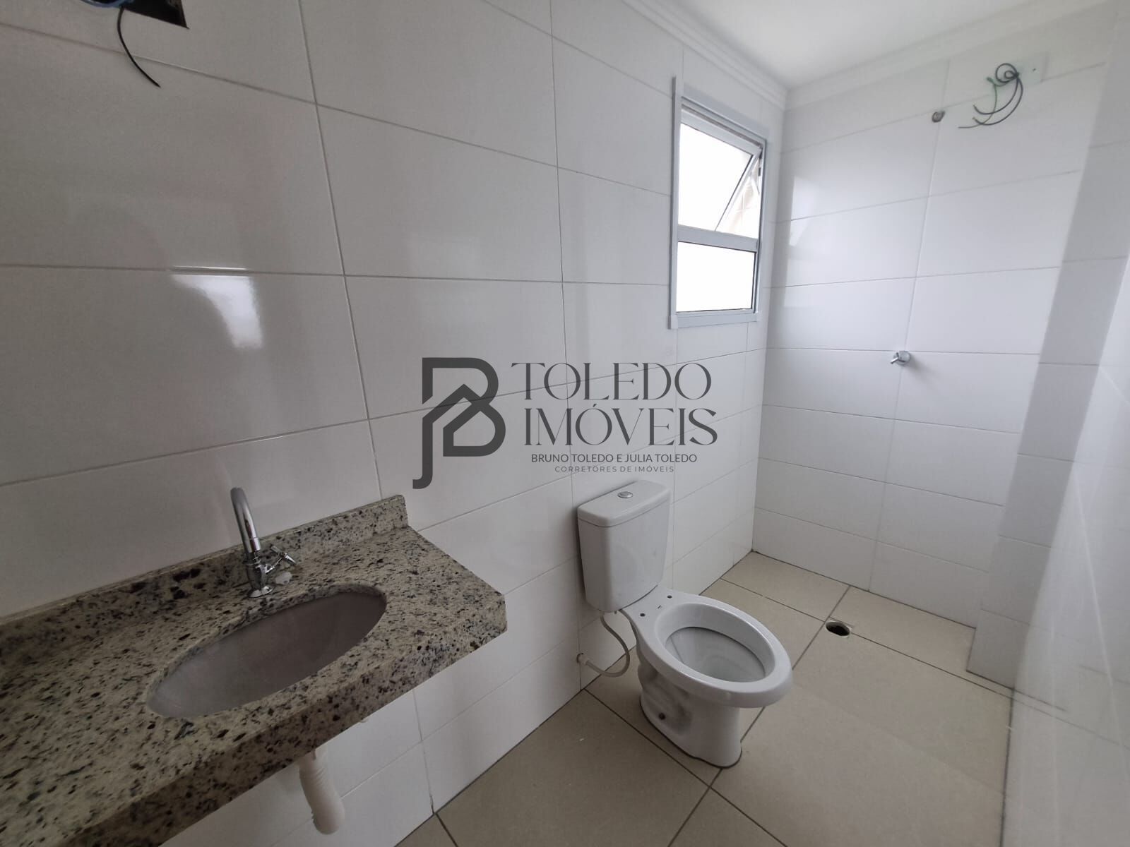 Apartamento para alugar com 2 quartos, 69m² - Foto 11