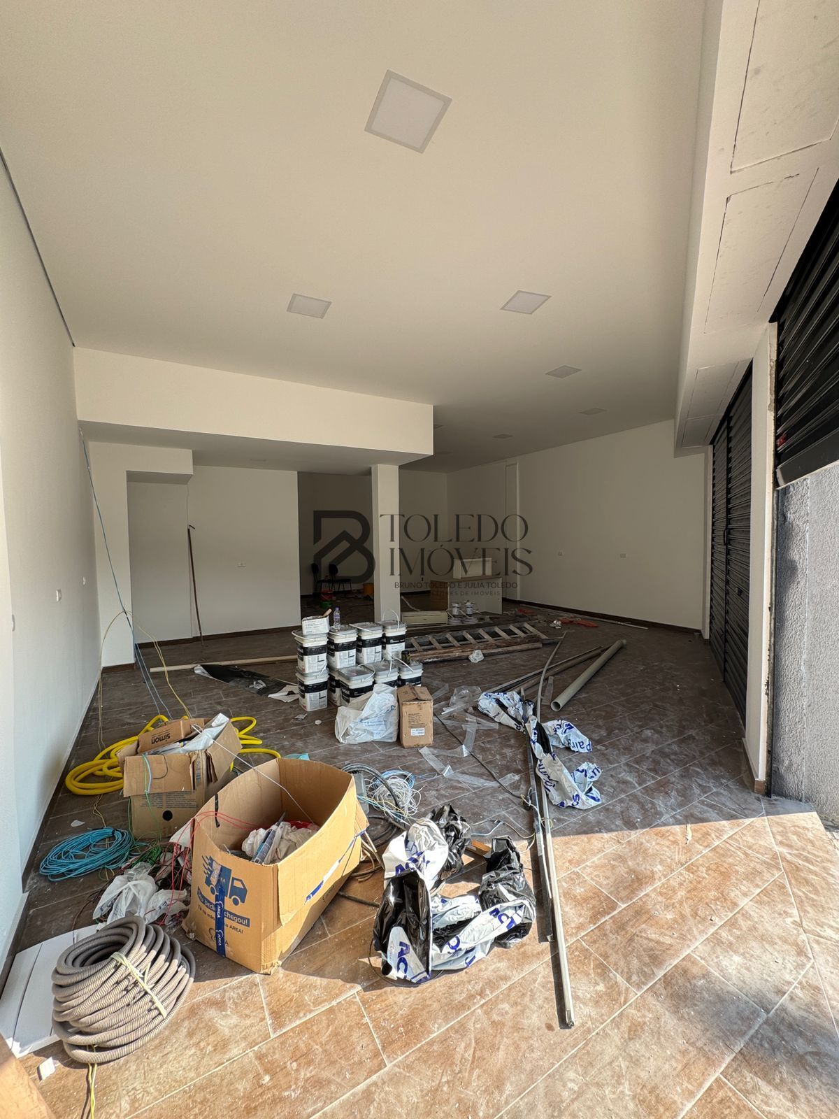 Loja-Salão para alugar, 59m² - Foto 2