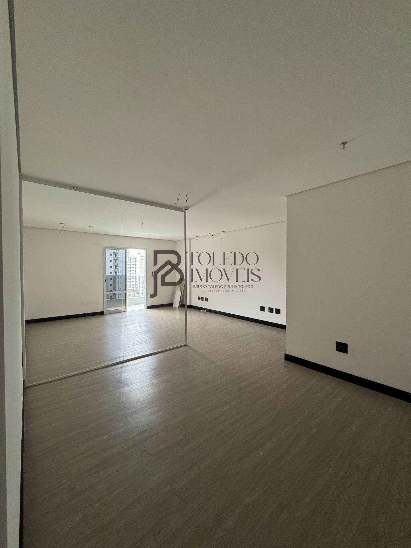 Sala-Conjunto, 45 m² - Foto 1