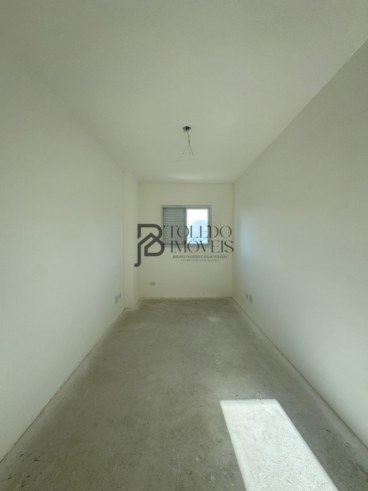 Apartamento à venda com 2 quartos, 75m² - Foto 17