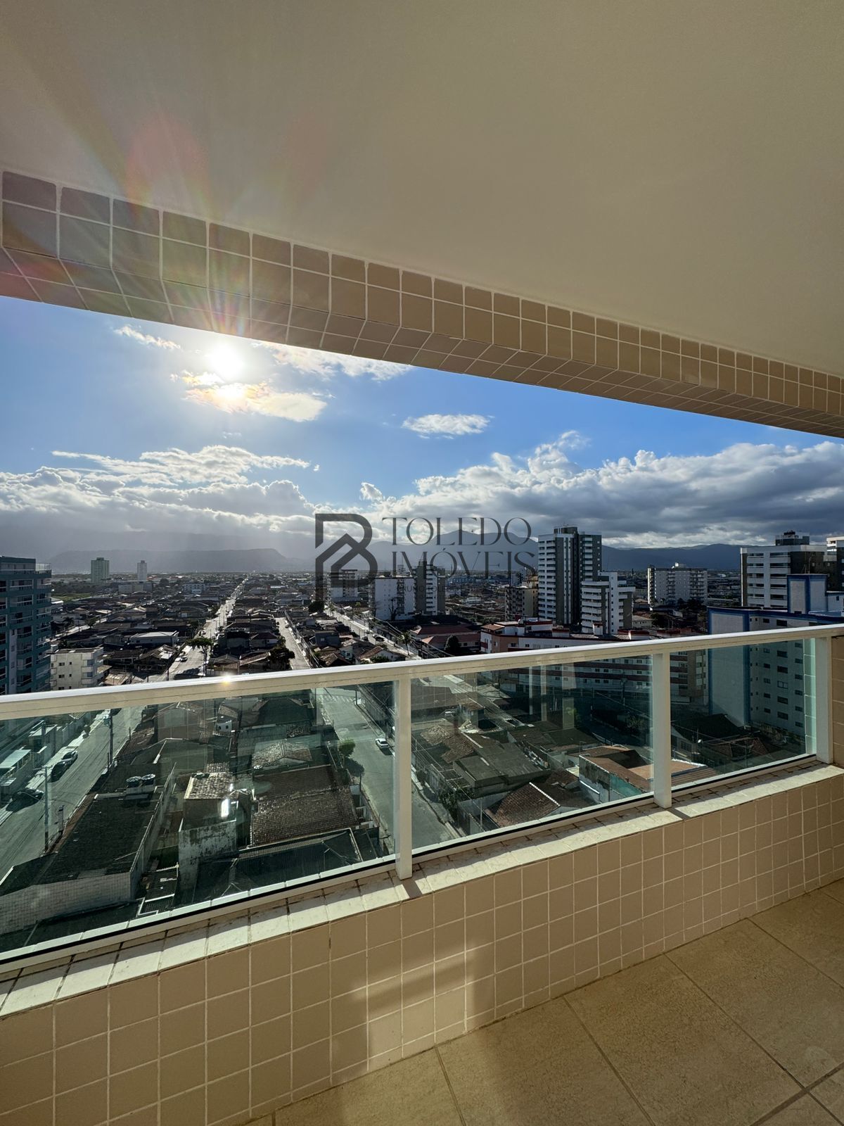 Apartamento à venda com 2 quartos, 75m² - Foto 9