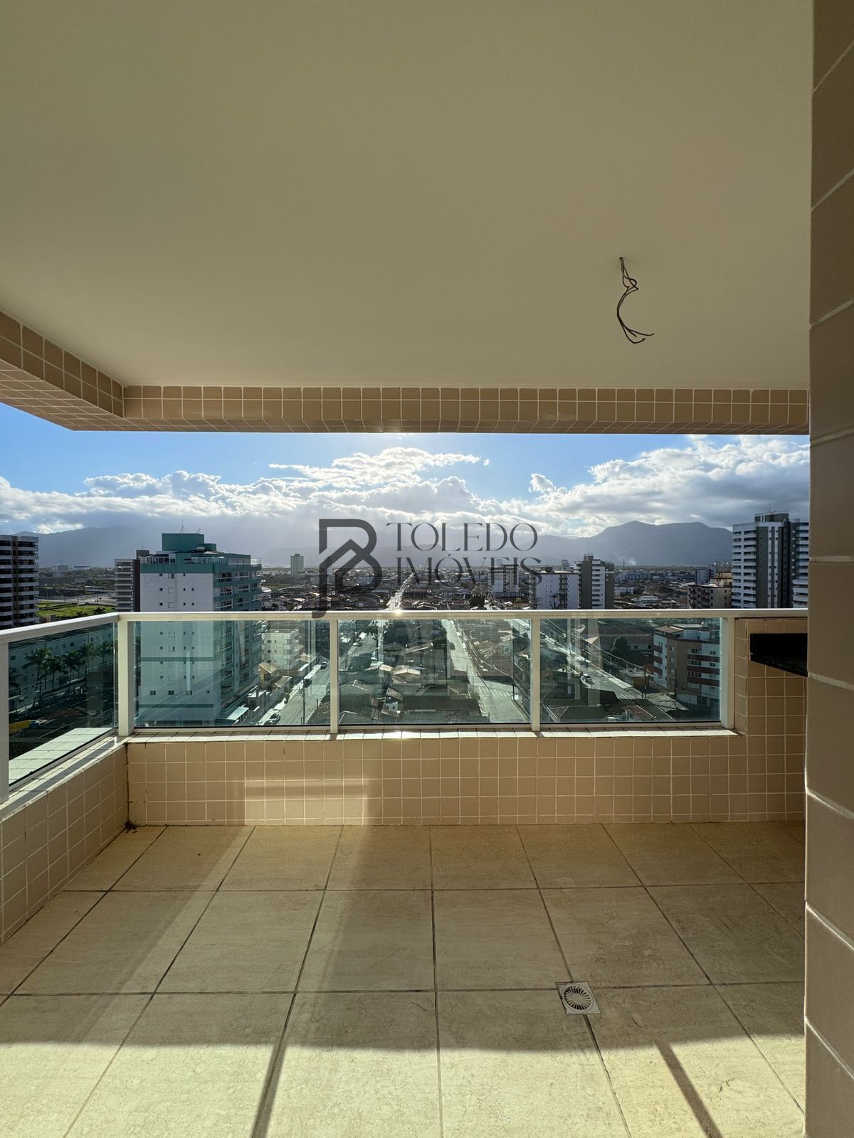 Apartamento à venda com 2 quartos, 75m² - Foto 7