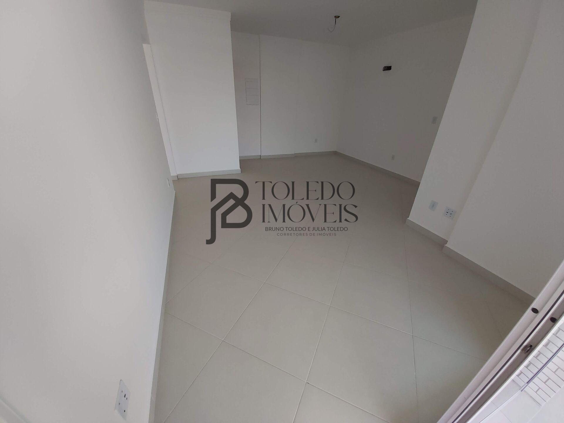 Apartamento, 3 quartos, 121 m² - Foto 2