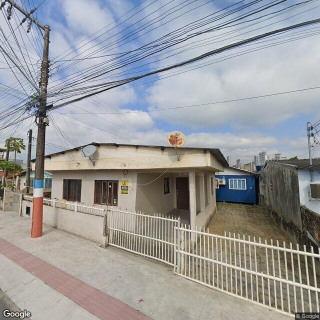 Imagem estática do "Street View" da localização
