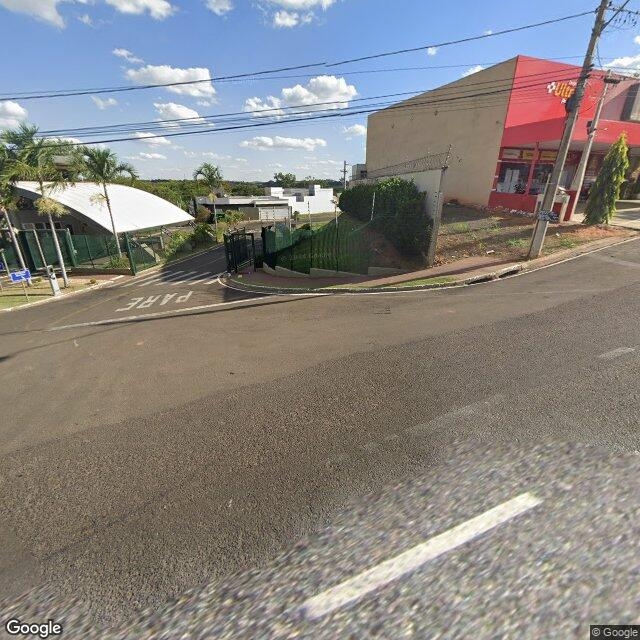 Imagem estática do "Street View" da localização