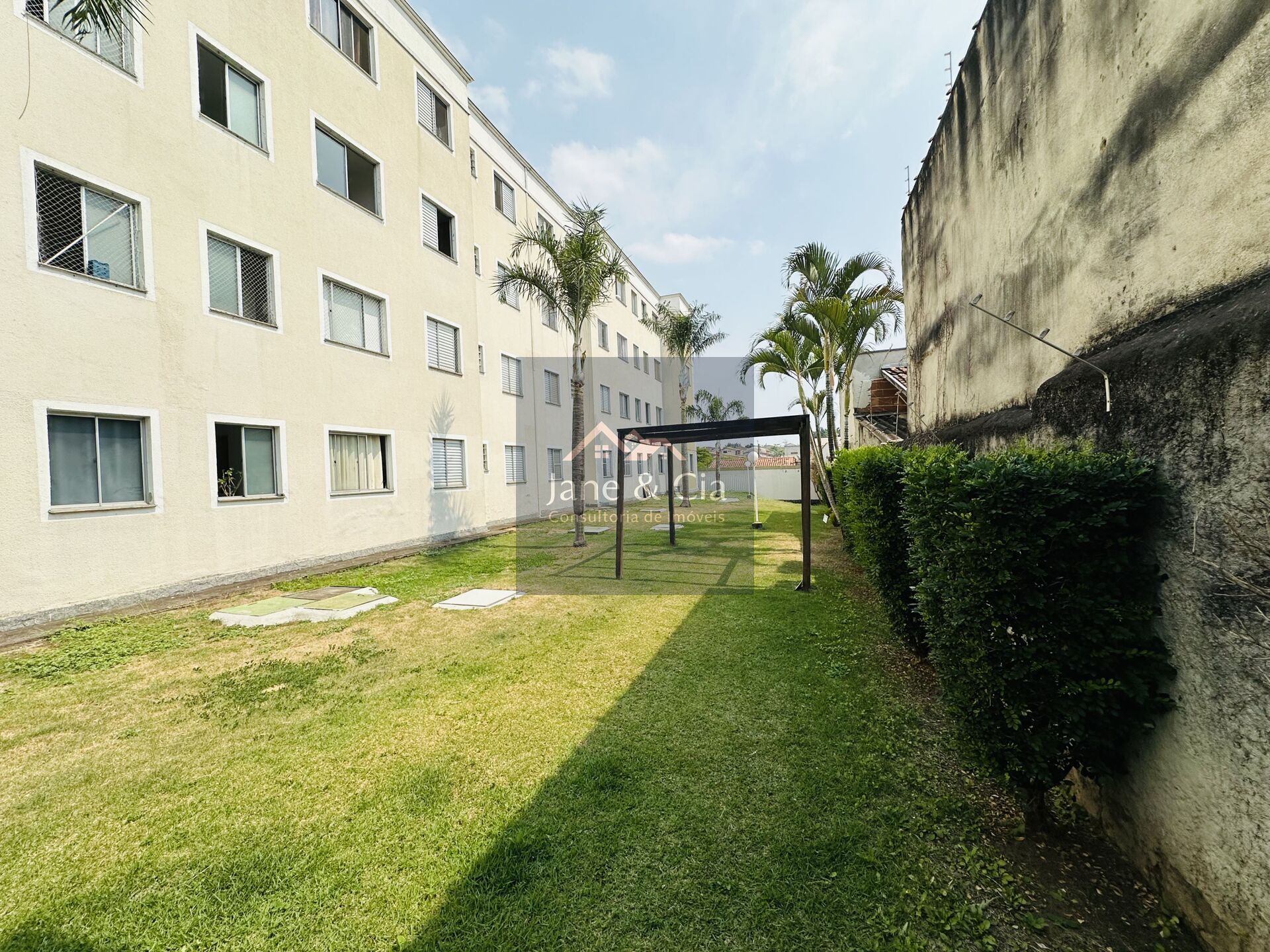 Apartamento à venda com 2 quartos, 55m² - Foto 32