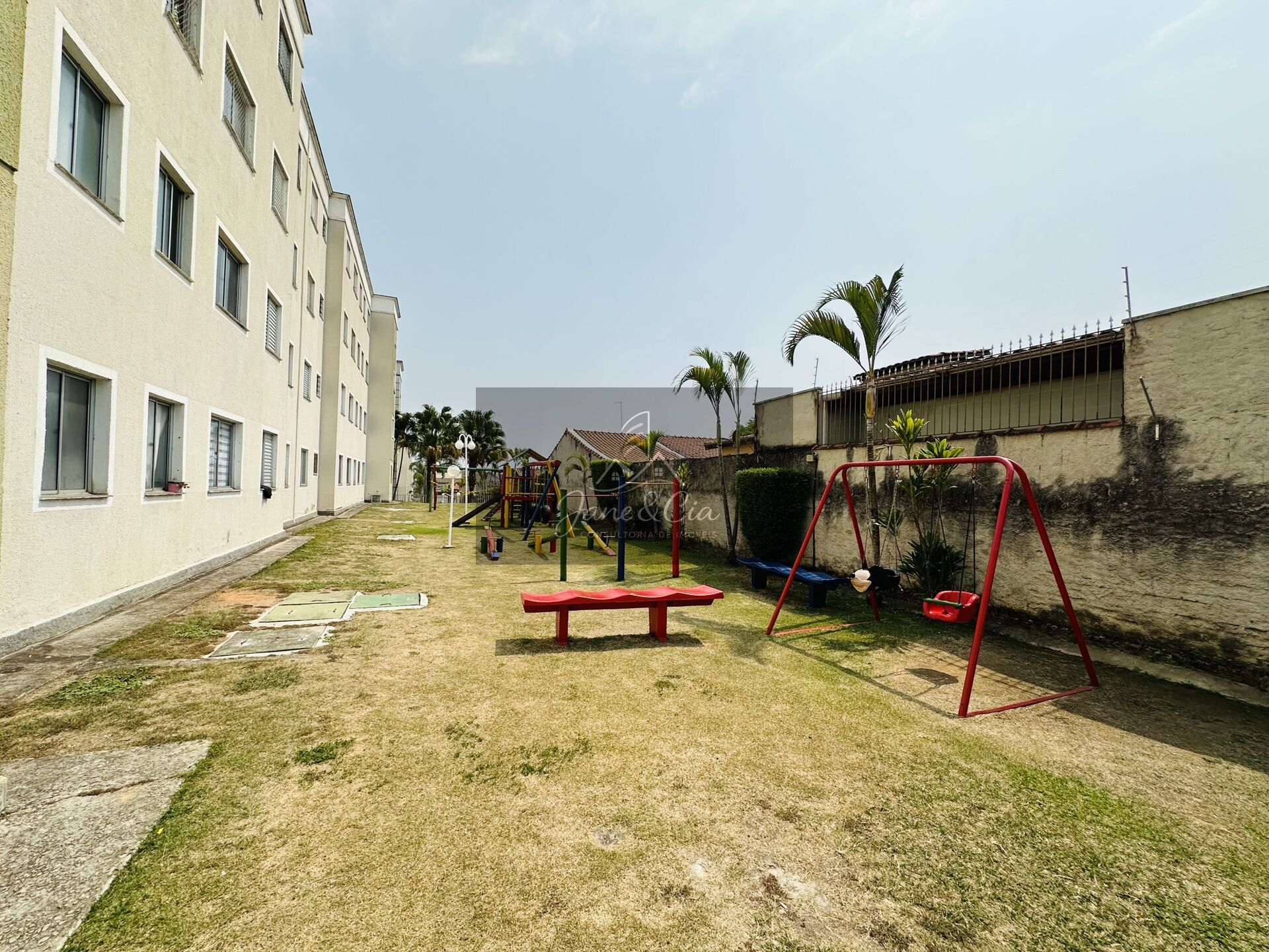 Apartamento à venda com 2 quartos, 50m² - Foto 2