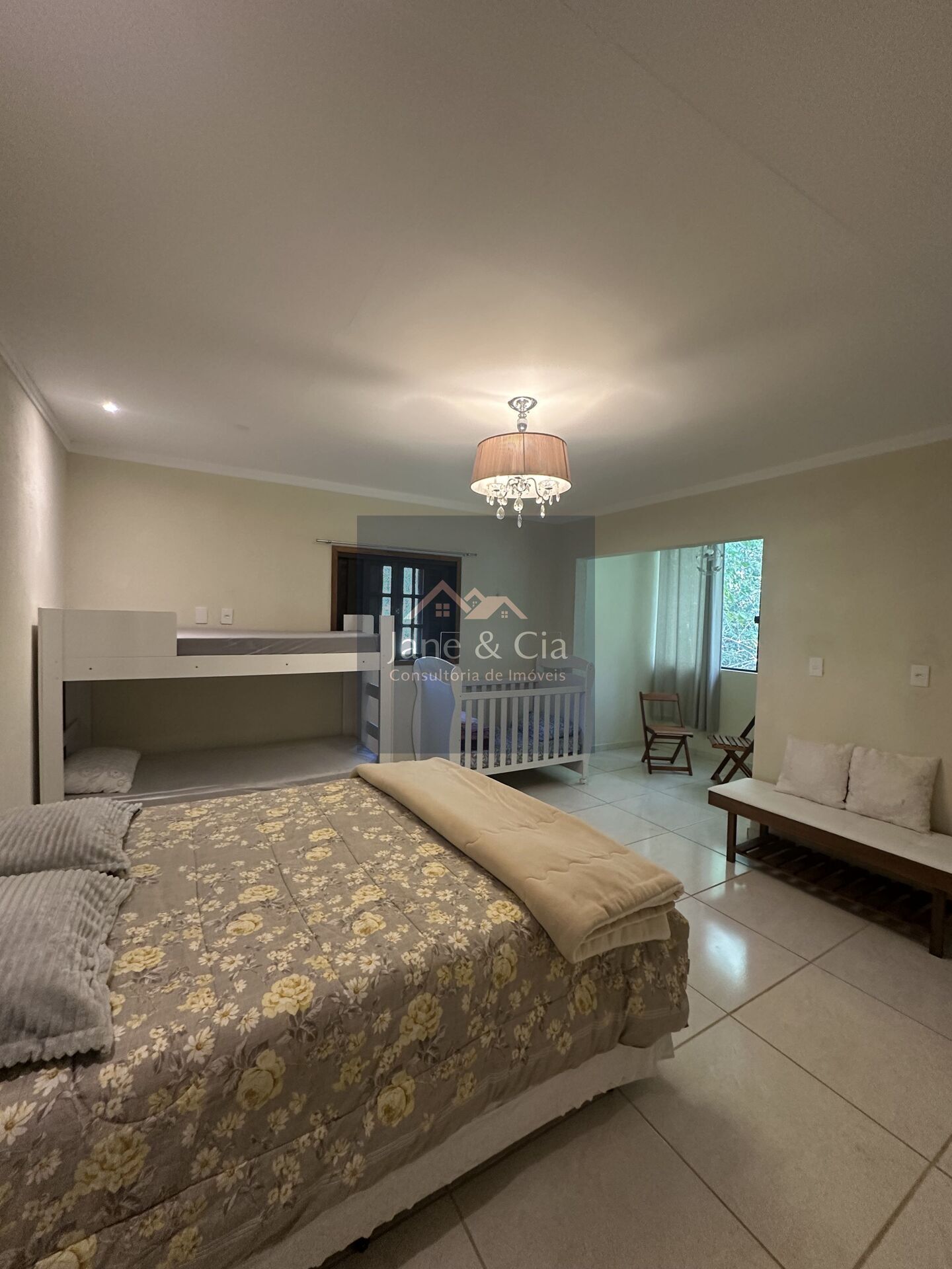 Chácara à venda com 7 quartos, 1440m² - Foto 45