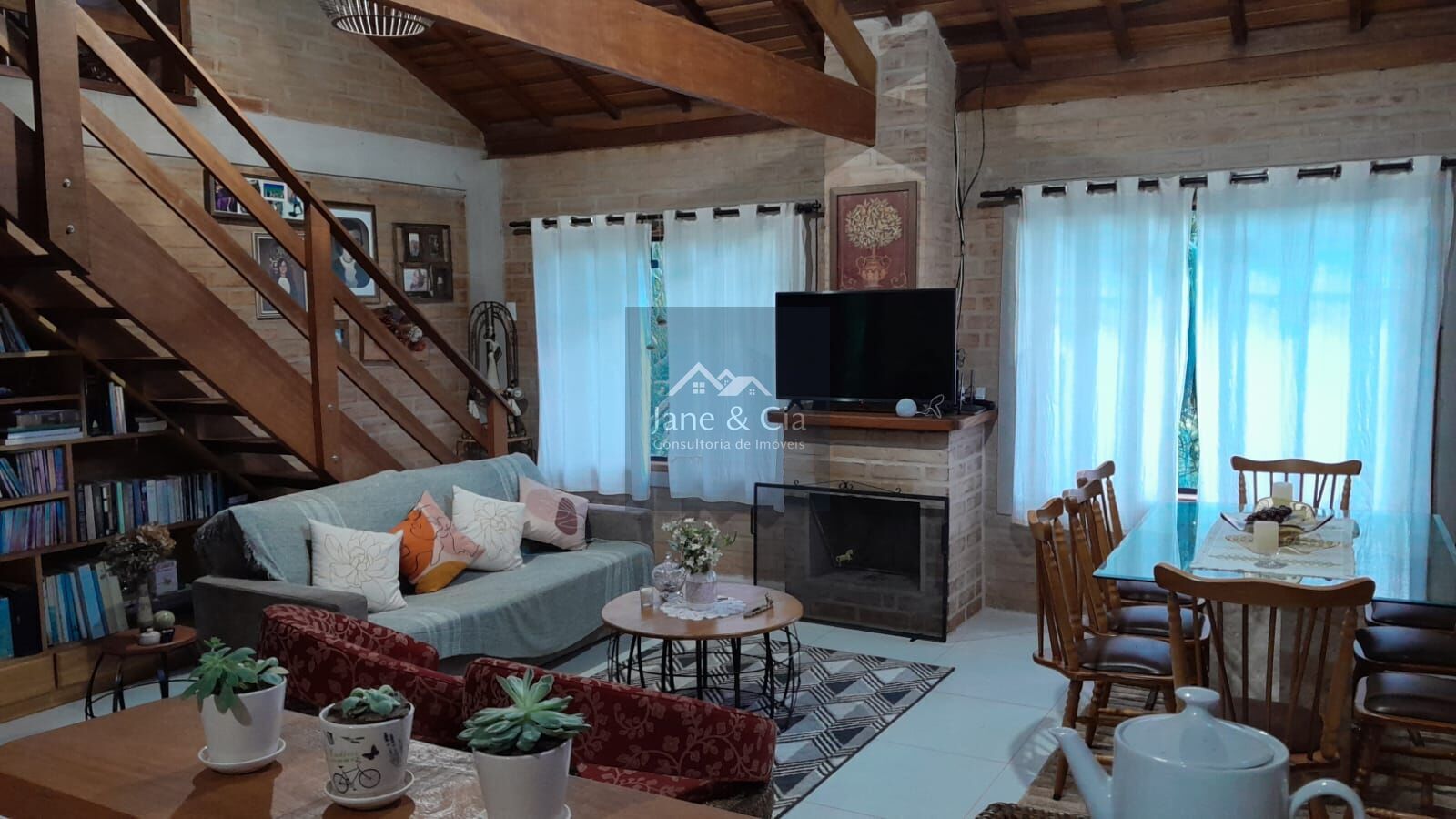 Chácara à venda com 7 quartos, 1440m² - Foto 12