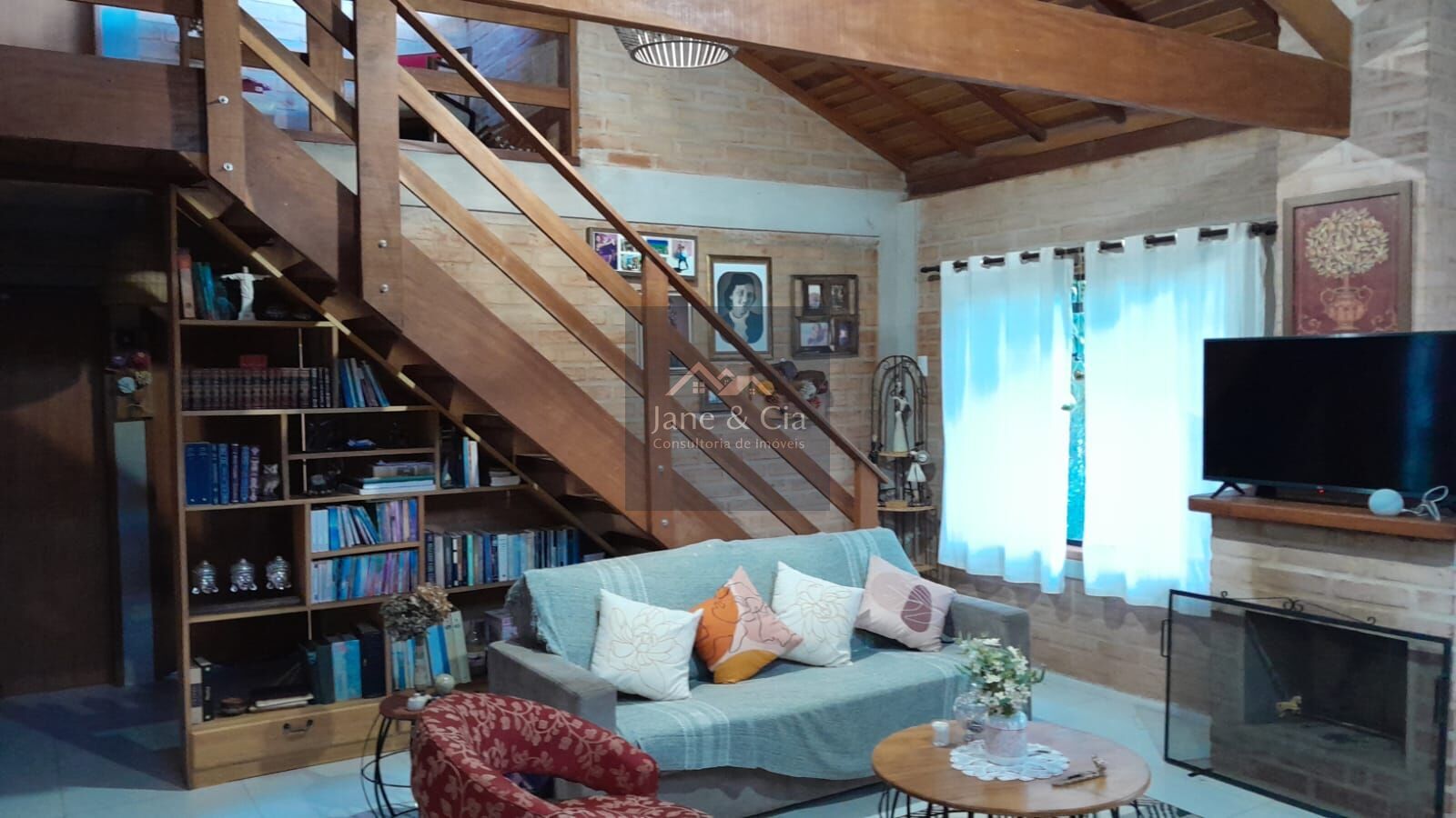 Chácara à venda com 7 quartos, 1440m² - Foto 14