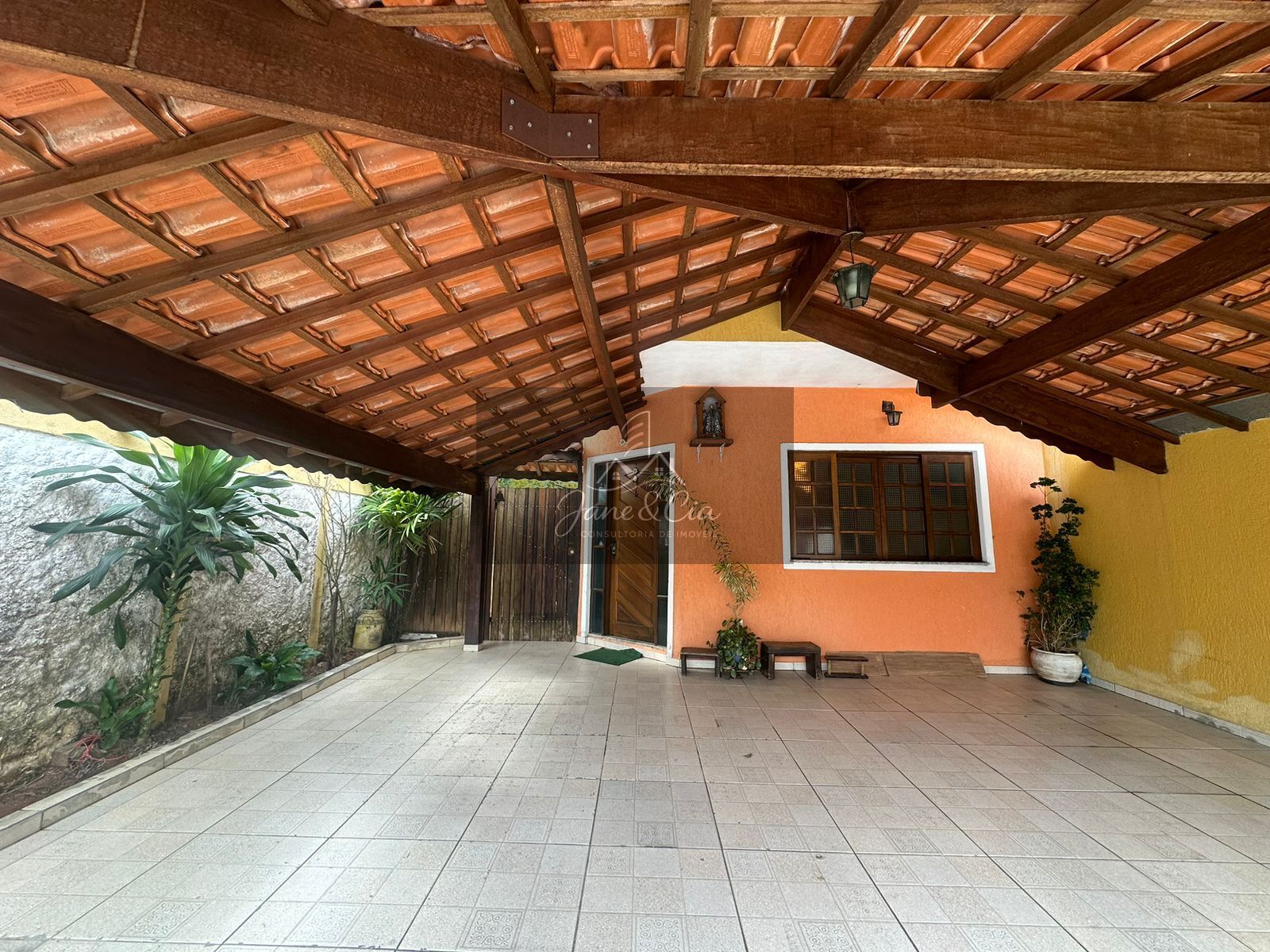 Casa de Condomínio, 4 quartos - Foto 1