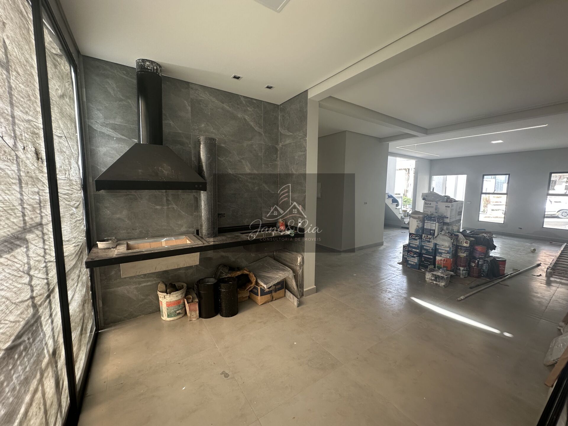 Casa à venda com 3 quartos, 148m² - Foto 3