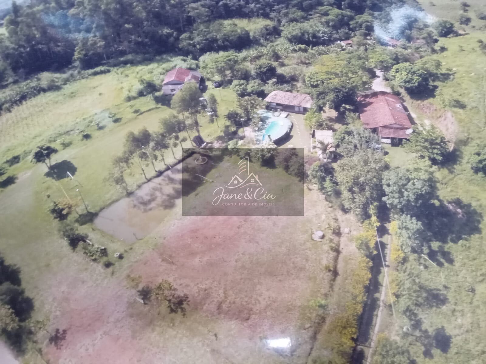 Sítio à venda com 7 quartos, 3m² - Foto 26