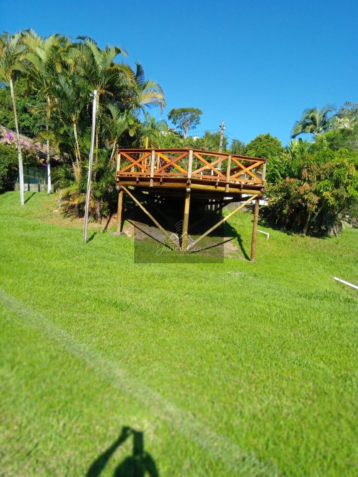Sítio à venda com 7 quartos, 3m² - Foto 1