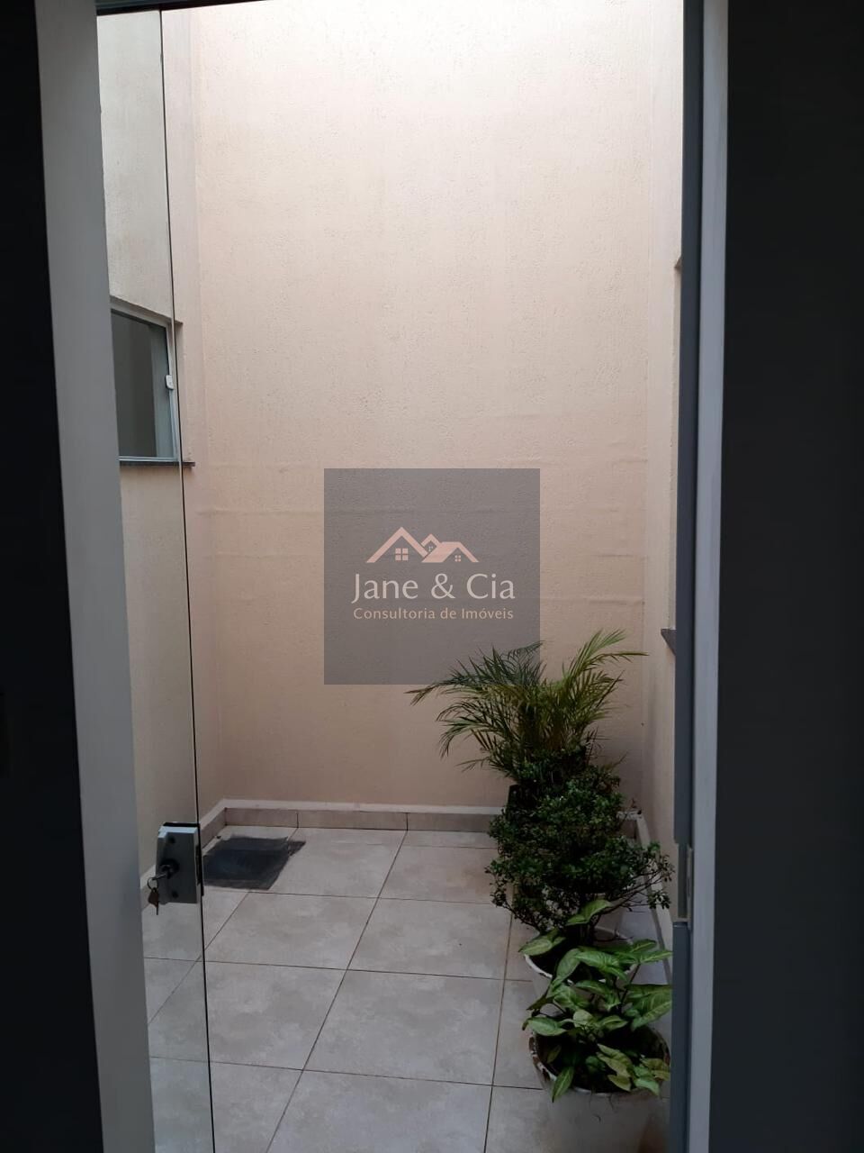Casa à venda com 3 quartos, 200m² - Foto 7