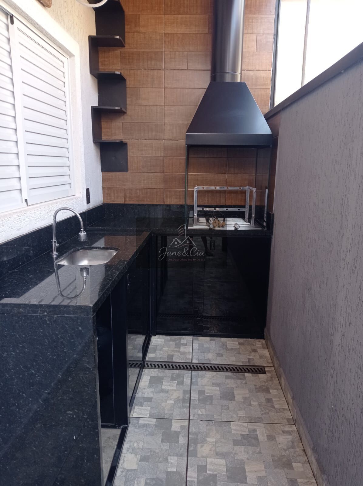 Casa à venda com 3 quartos, 105m² - Foto 7