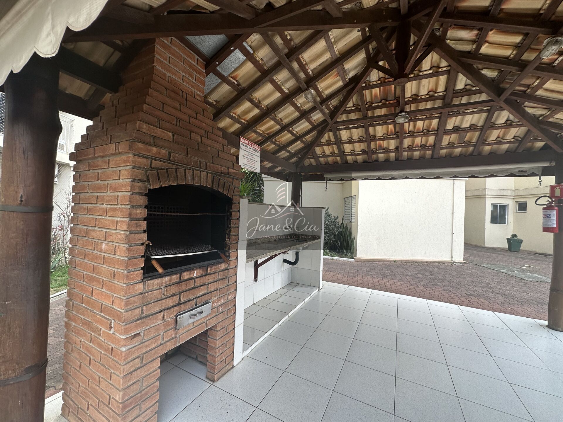 Apartamento à venda com 2 quartos, 63m² - Foto 18