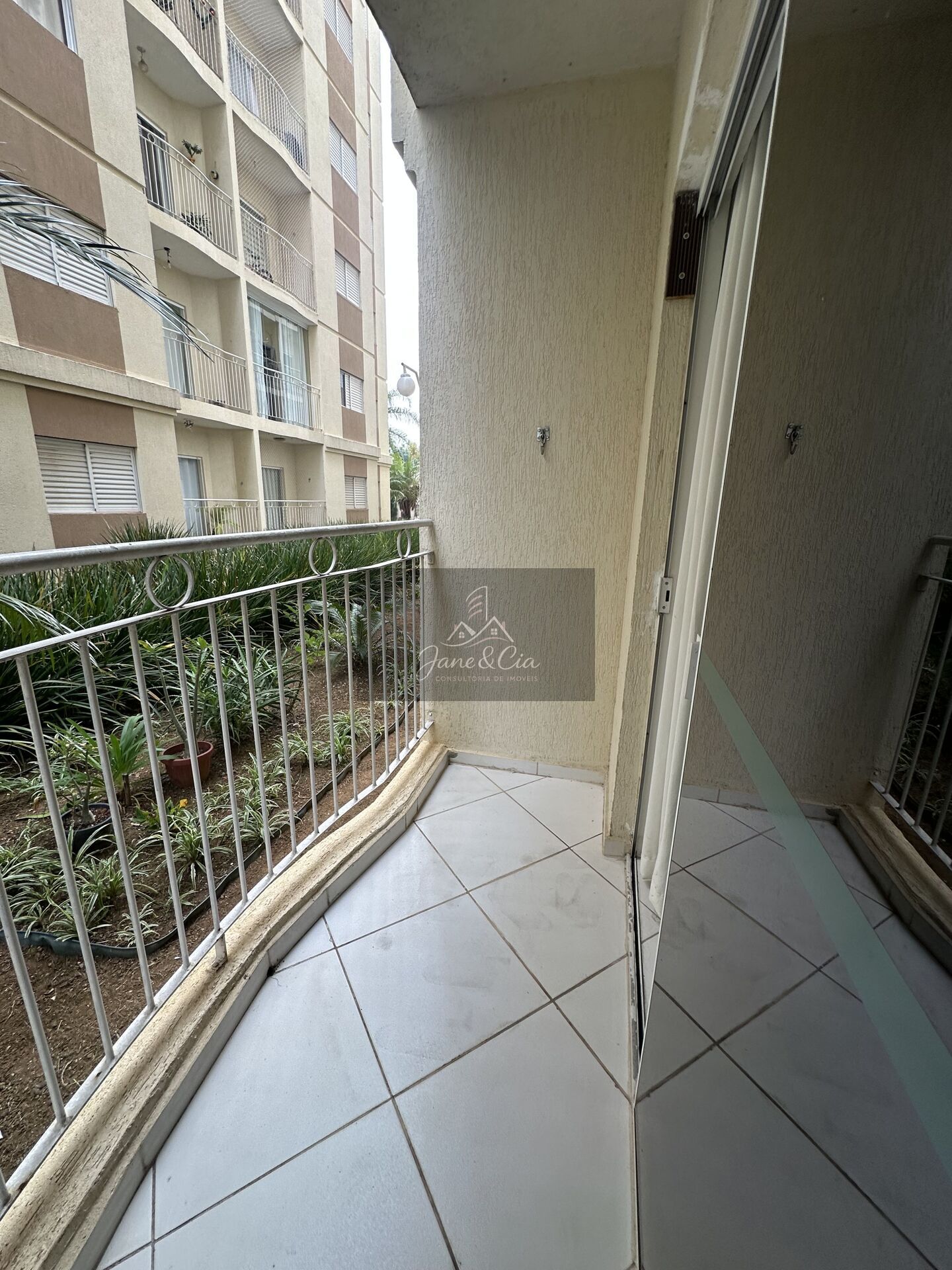 Apartamento à venda com 2 quartos, 63m² - Foto 8