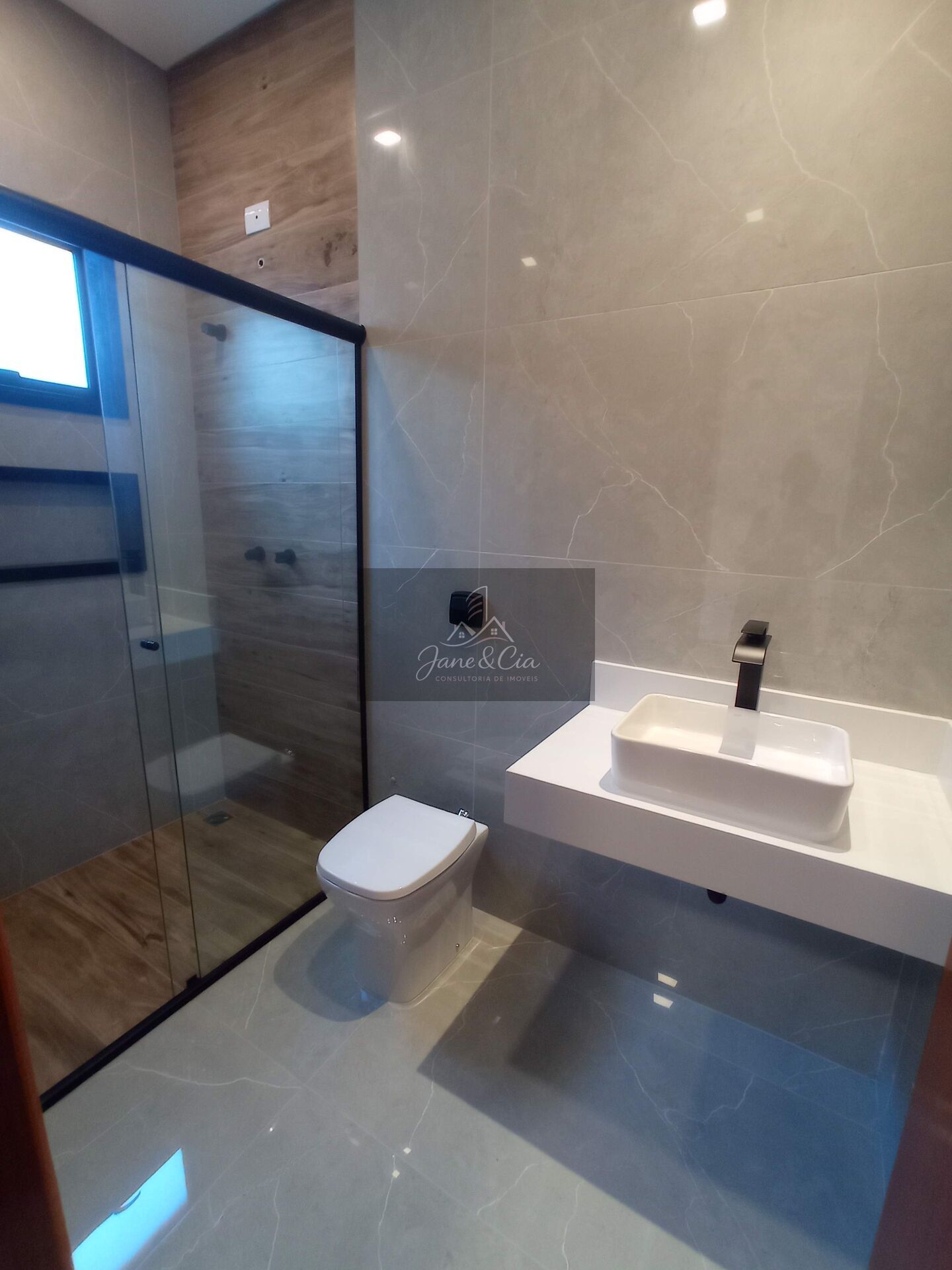 Casa à venda com 3 quartos, 158m² - Foto 13