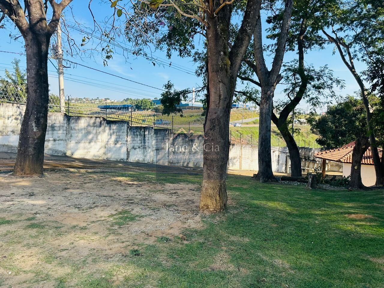 Casa à venda com 4 quartos, 220m² - Foto 36