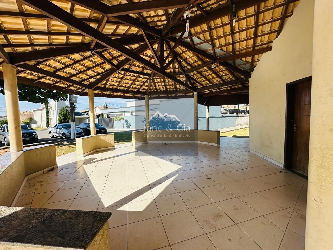 Casa à venda com 4 quartos, 220m² - Foto 28
