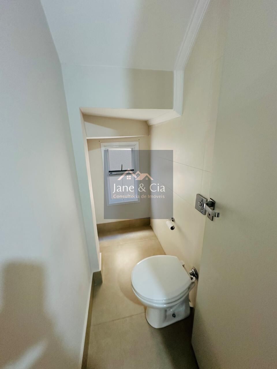 Casa à venda com 4 quartos, 220m² - Foto 7