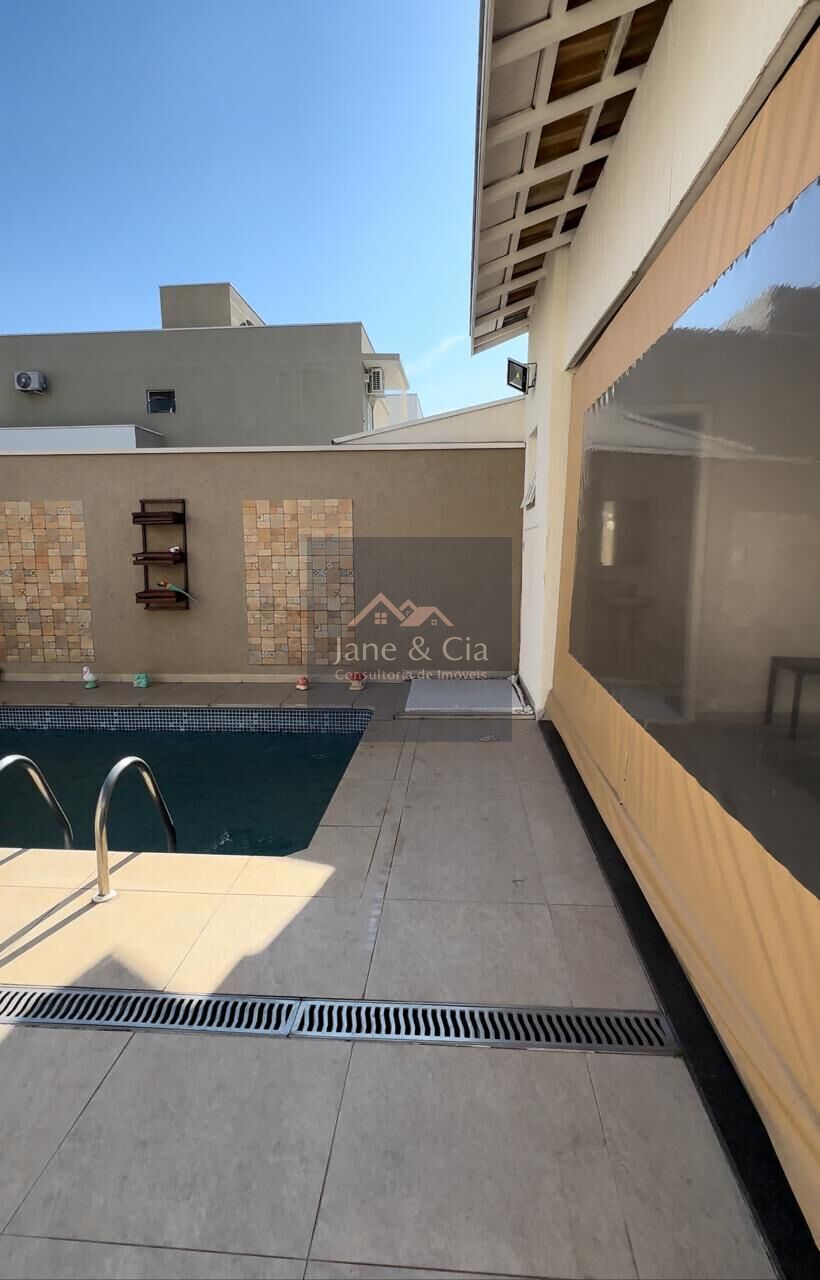 Casa à venda com 4 quartos, 220m² - Foto 17