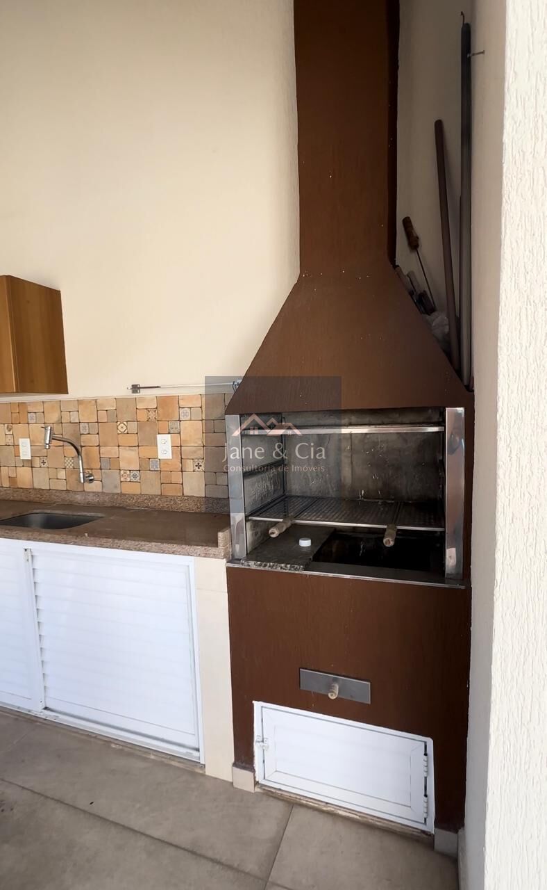 Casa à venda com 4 quartos, 220m² - Foto 20