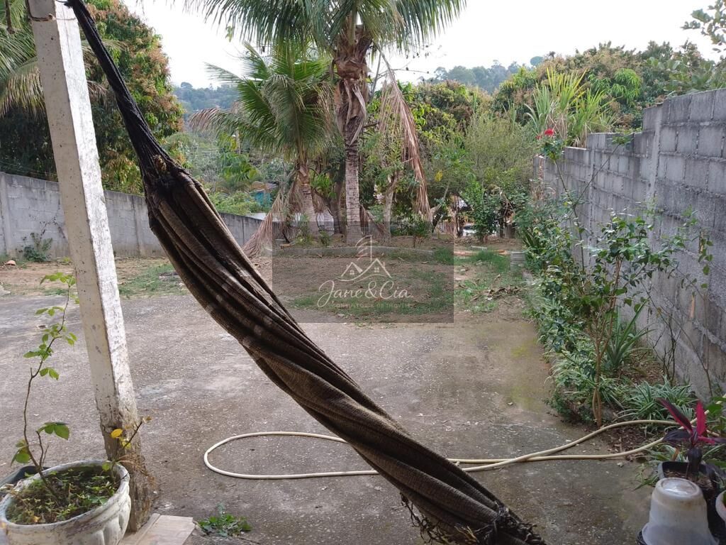 Chácara à venda com 2 quartos, 600m² - Foto 2
