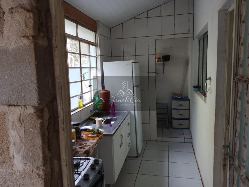 Chácara à venda com 2 quartos, 600m² - Foto 6