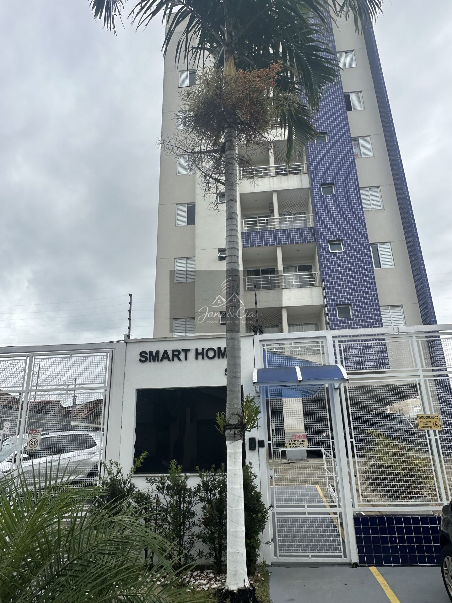 Apartamento à venda com 1 quarto, 37m² - Foto 1